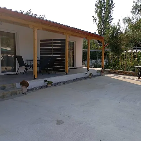 Apartment Bakali Toroni