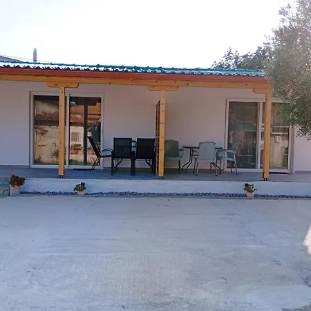 Apartment Bakali Toroni